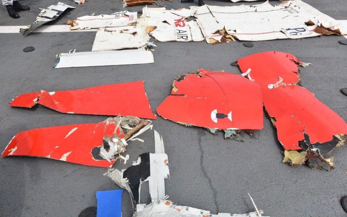 Pakistani Navy Recovers Boeing 737 Wreckage; Five-Member Crew Still Missing