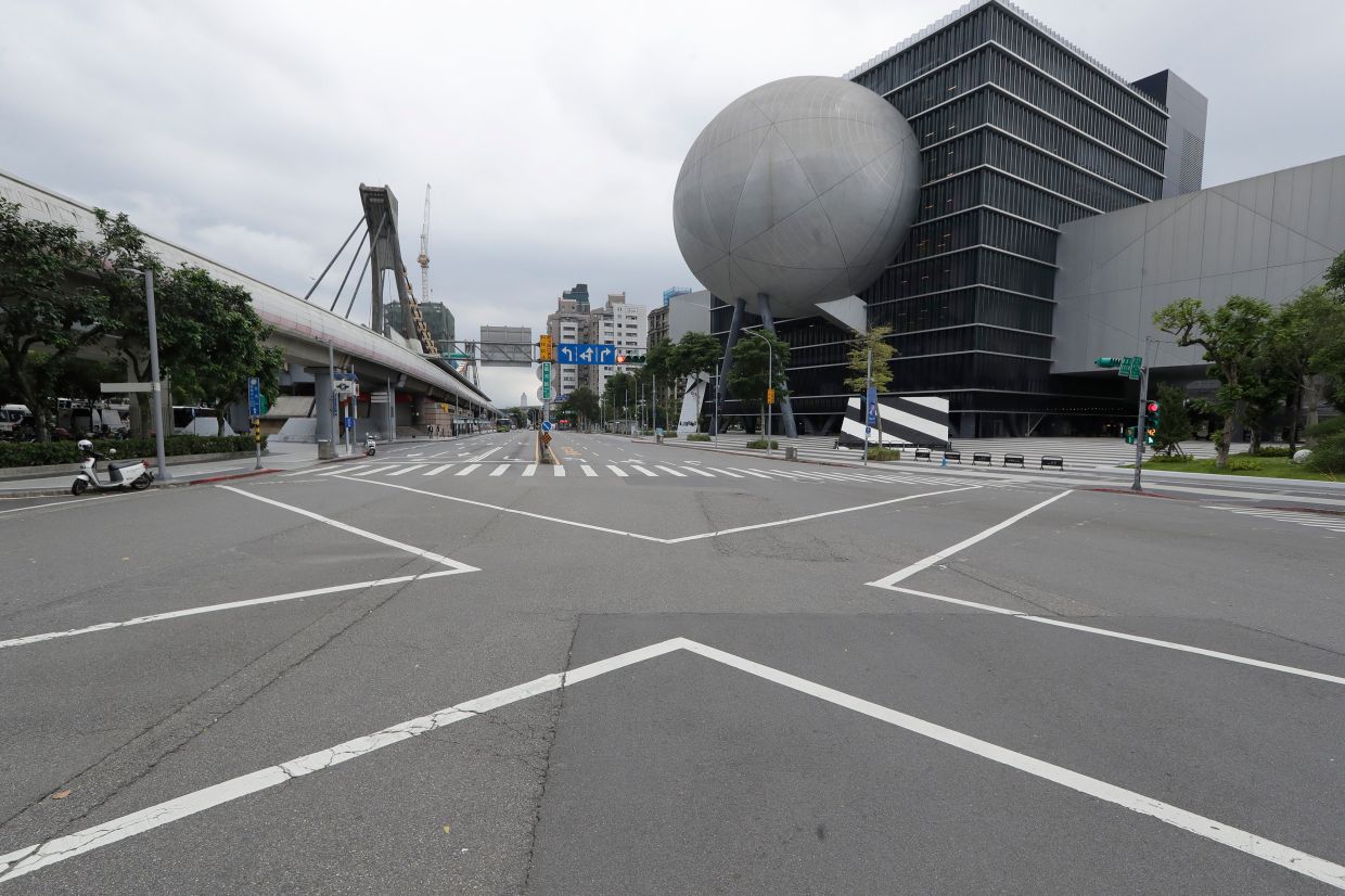 Taiwan Deliberately Throttles Mobile Internet to Test Civilian Resilience During Major Military Drills