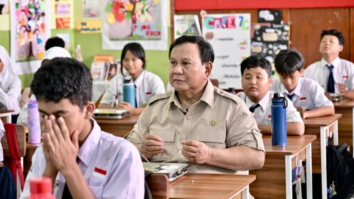 Indonesia's Free Meals Scheme Under Fire as Rights Watchdog Flags Implementation Crisis