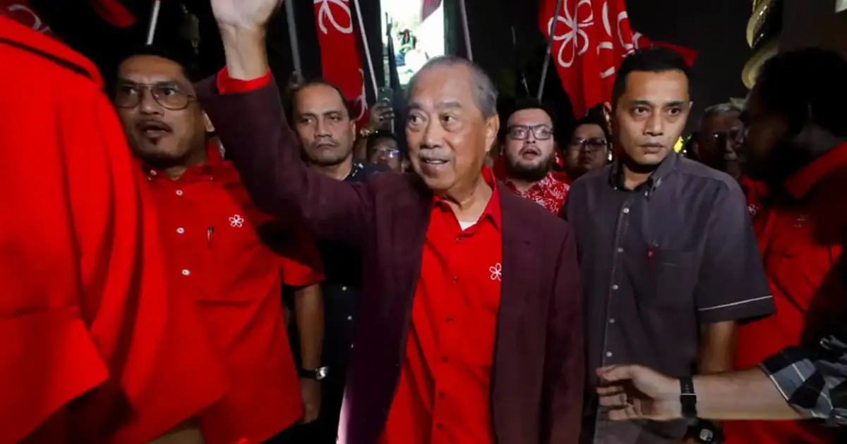 Muhyiddin Musters Support Ahead of Crucial Bersatu Strategy Session