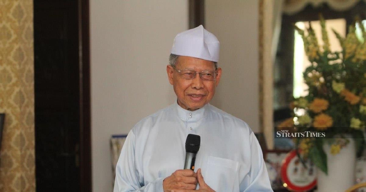 Mustapa Mohamed Rules Out Candidacy in Forthcoming General Election