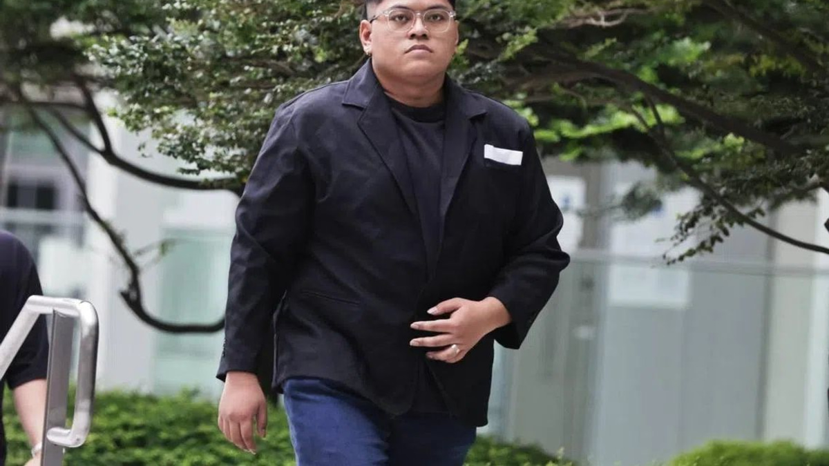 Vape Dealer Gets 16 Months' Jail After Dangerous Escape Bid During Singapore Raid
