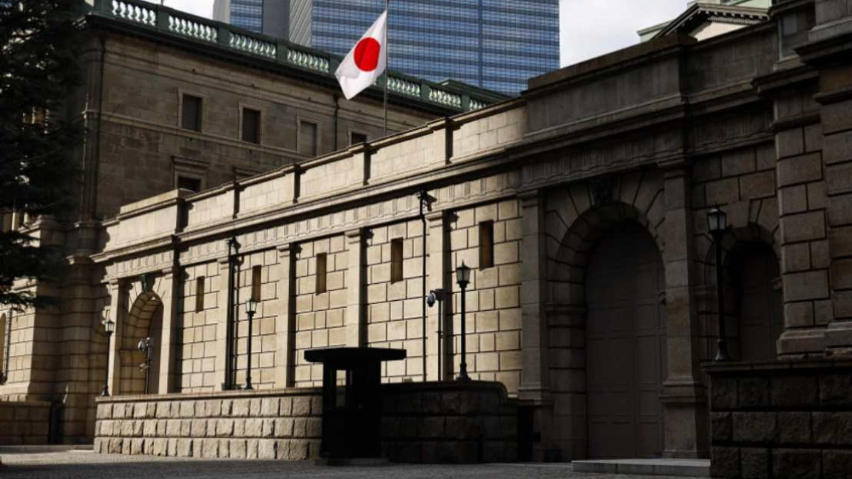 Japanese Yen Plunges to 39-Year Low as Dollar Strength Persists Despite Official Warnings