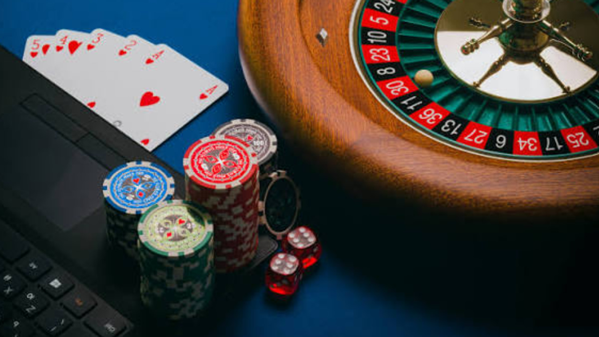 South Korean police dismantle gambling-pornography syndicate that generated $34 million in illegal profits