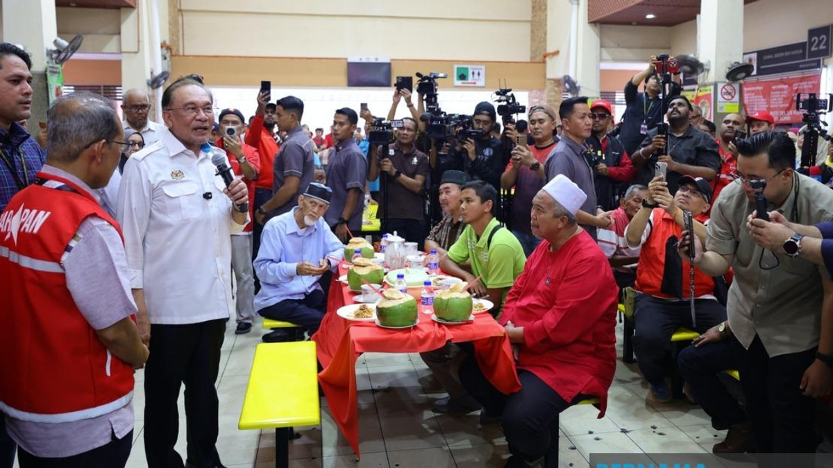 Anwar Urges Negeri Sembilan Voters to Renew PH Mandate for Stability