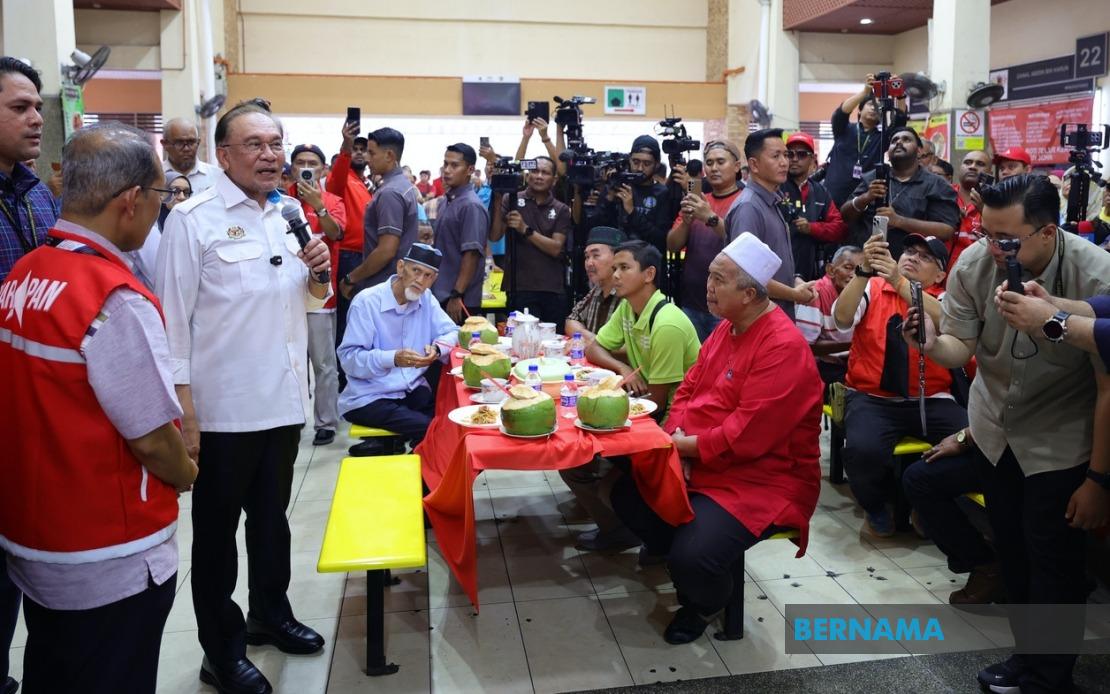 Anwar Urges Negeri Sembilan Voters to Renew PH Mandate for Stability