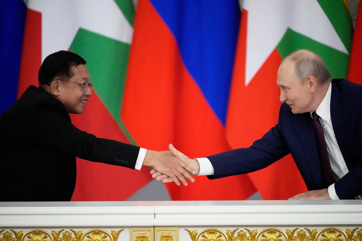 Putin welcomes Myanmar's military leader, deepens strategic partnership