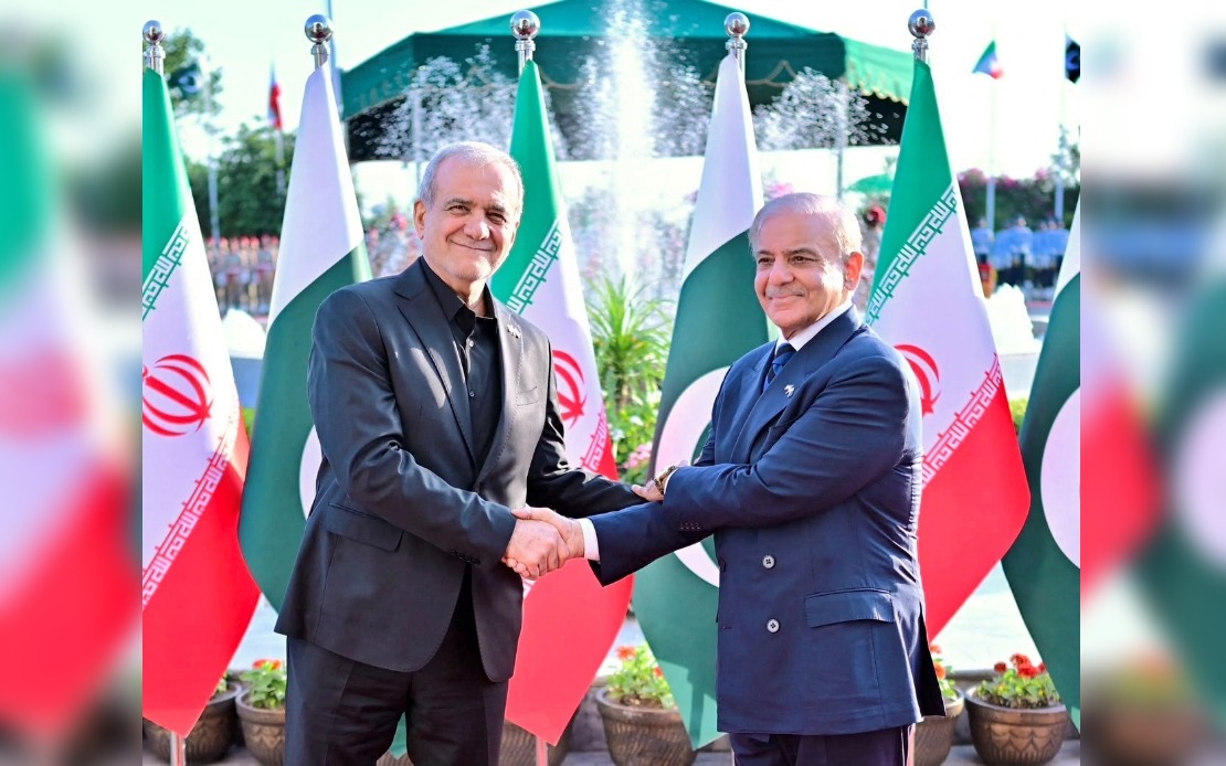 Pakistan Backs Iran's Missile Rights as Pezeshkian Visits Islamabad