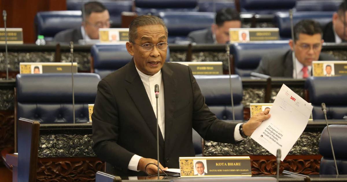 Tabung Haji RCI debate should wait for PM's return, says opposition chief whip