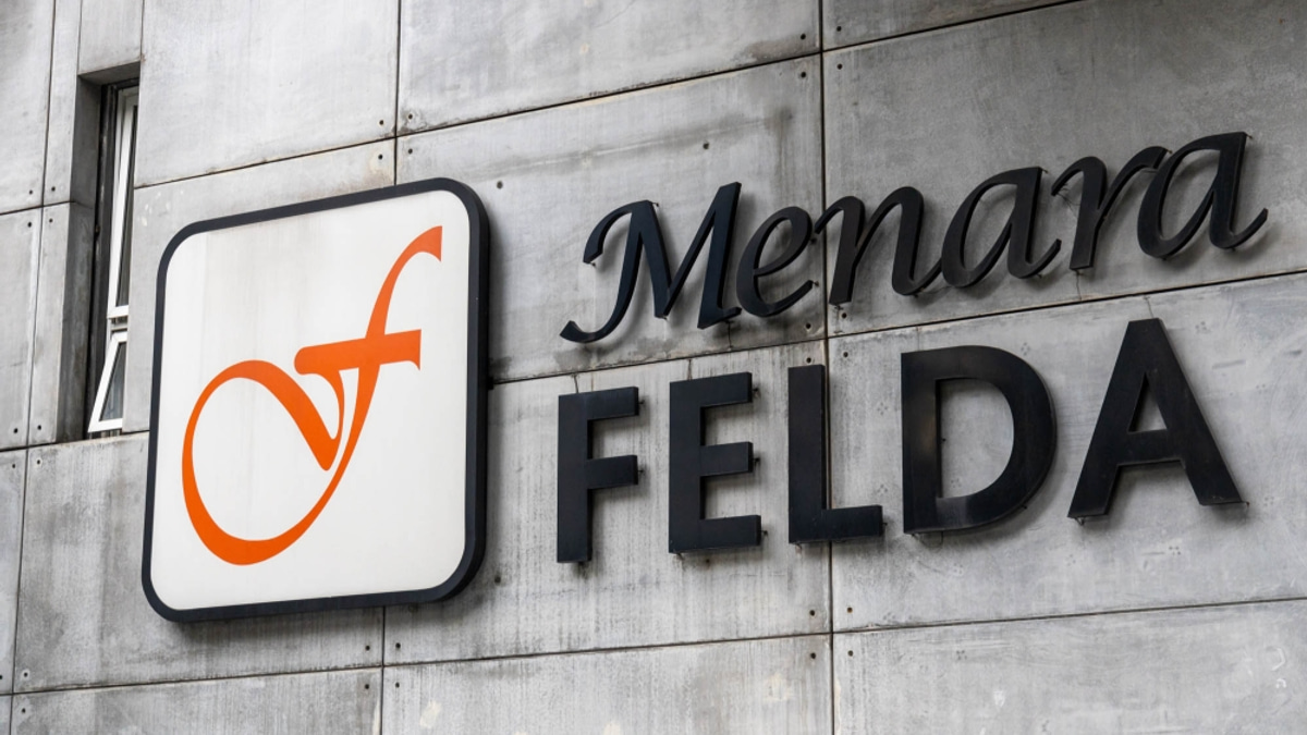 Anwar pins Felda's RM10 billion debt crisis on years of mismanagement and political meddling