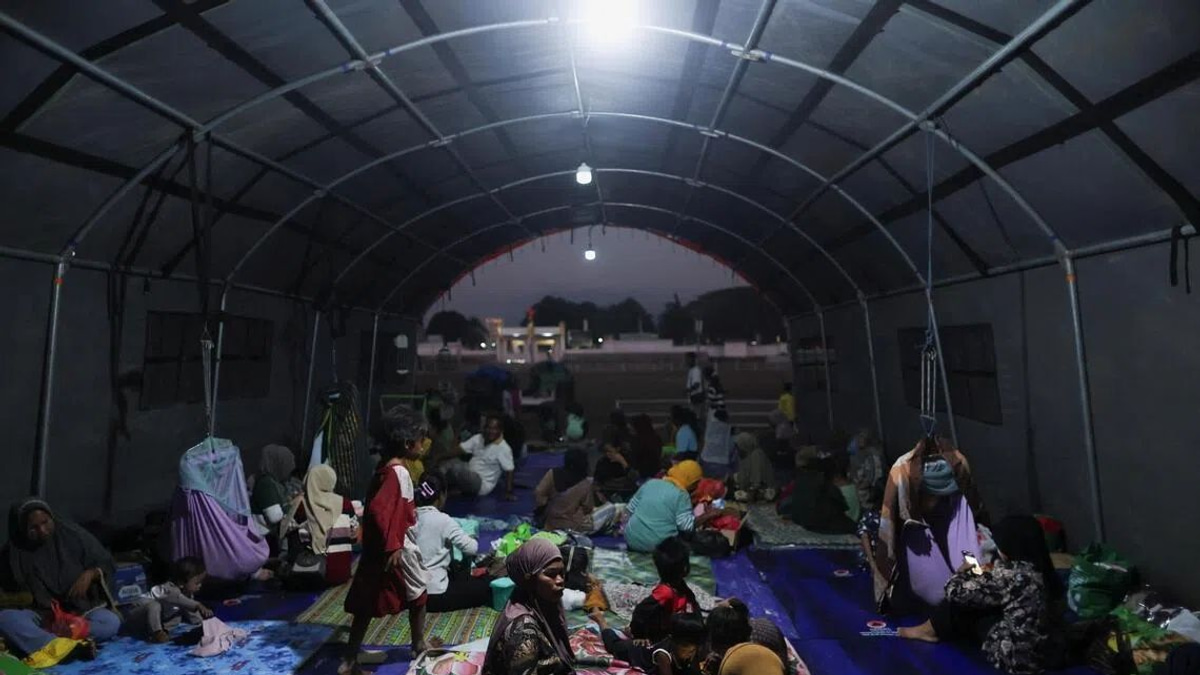 Singapore's PM Wong extends condolences to Indonesia after devastating earthquakes kill over 50