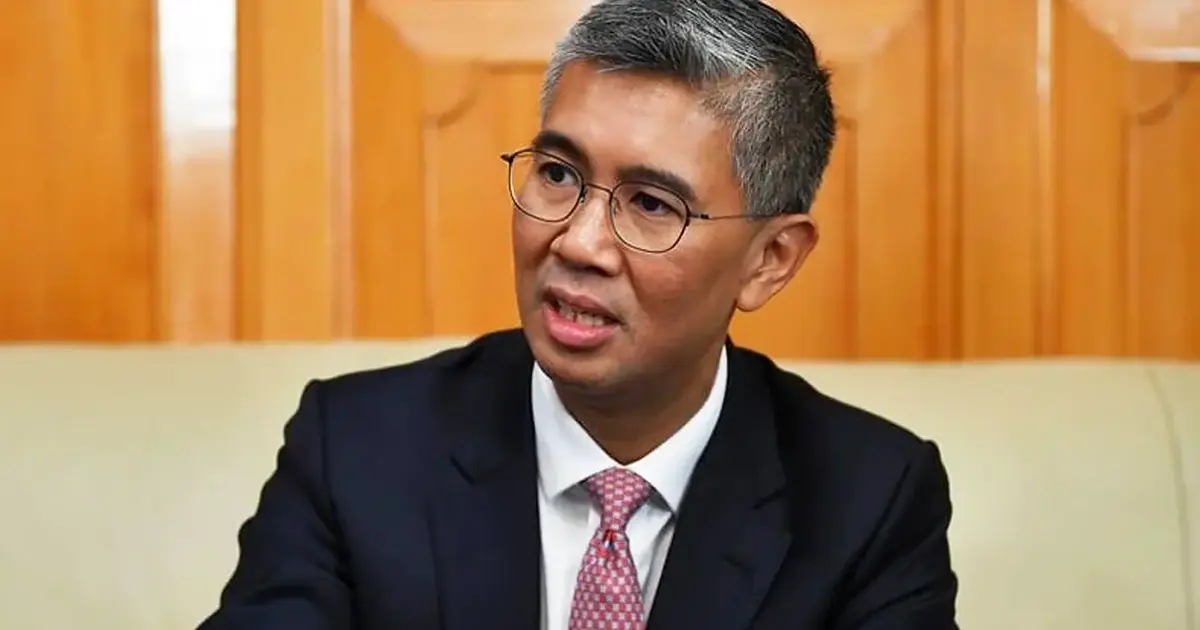 Tengku Zafrul Takes Stand in Muhyiddin Corruption Case