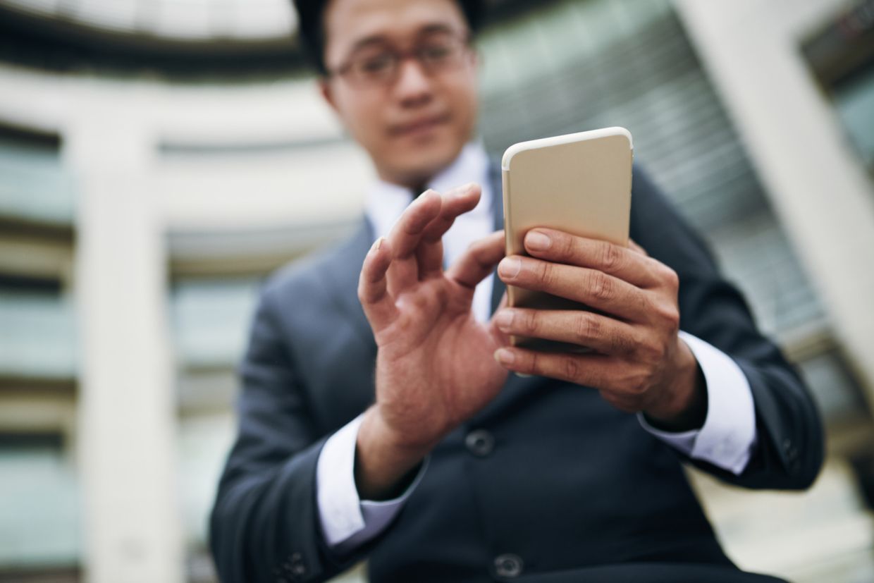 China's Tech Giants Abandon AI Companion Features as Beijing Tightens Regulations