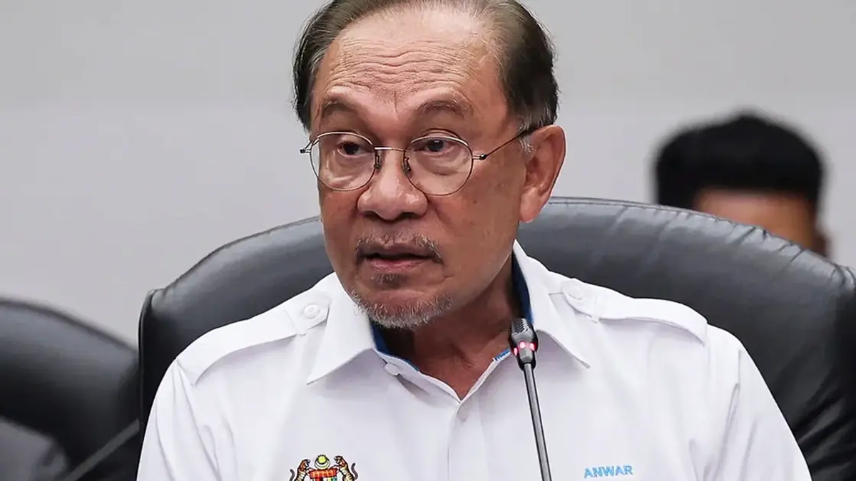 Anwar Deflects Tabung Haji Scrutiny, Tells Opposition to Focus on RCI Findings