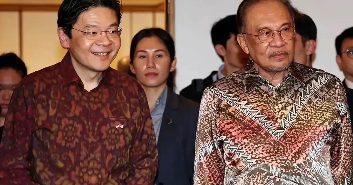 Anwar: No Plans to Seek Singapore PM's Help for Johor Election Voting
