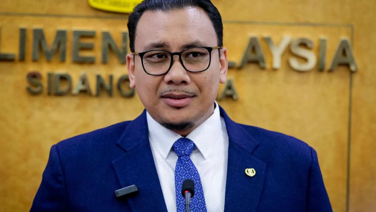 PAS Youth Leader Pursues Legal Action Over Social Media Attack on Father
