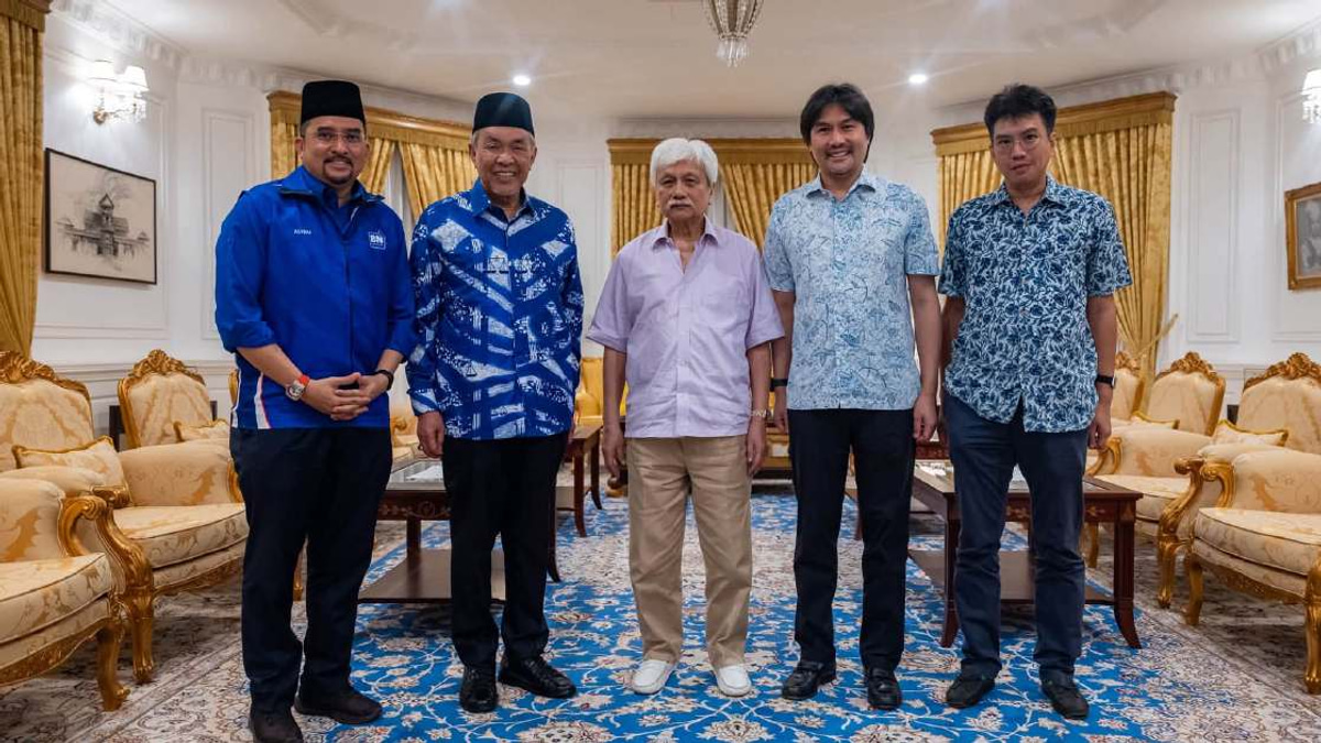 Three candidates proposed for Negri Sembilan's top job as Zahid presents options to palace