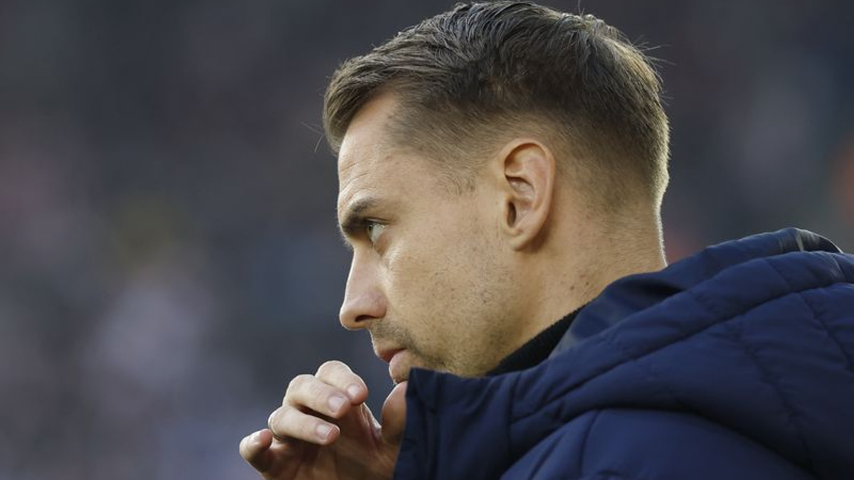 Southampton Manager Eckert Faces FA Charges Over Unauthorized Opponent Surveillance