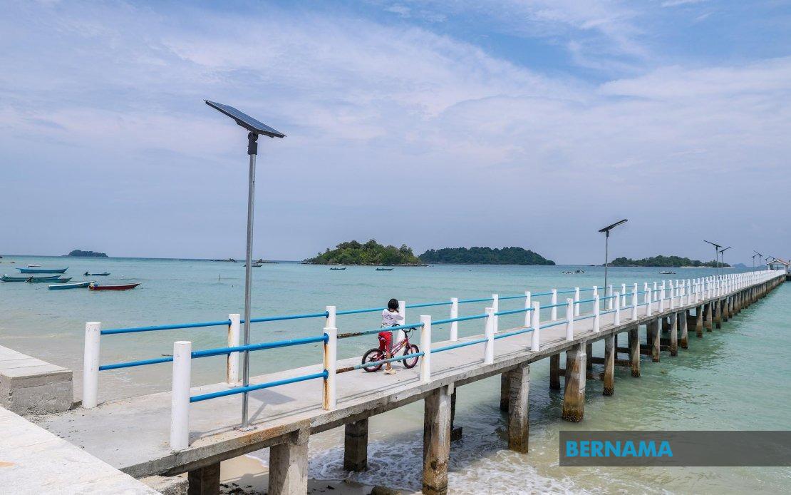 Pulau Tinggi Residents Pin Hopes on New Johor Government to Fix Jetty and Housing Crisis