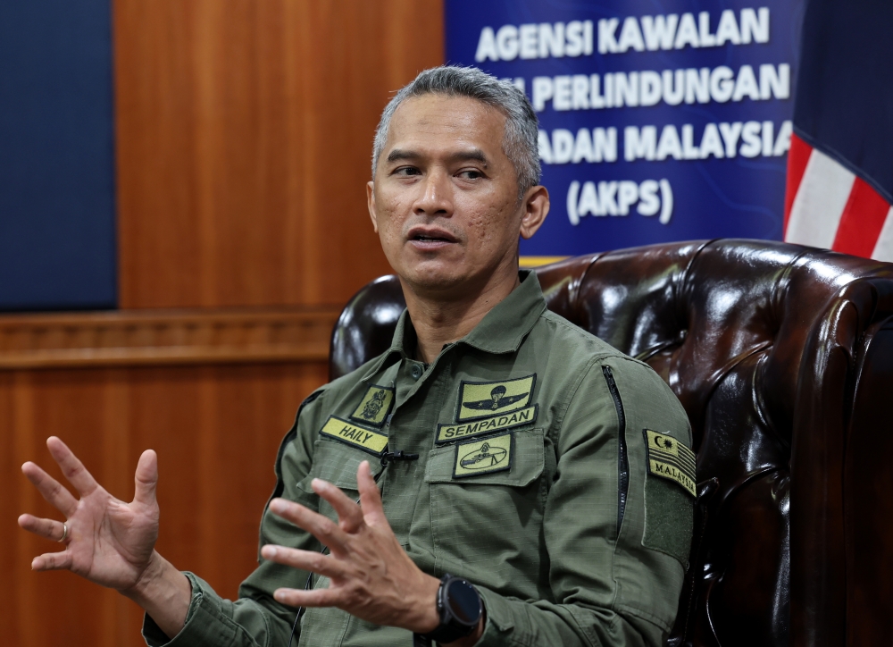 KLIA Border Officials Missed No Red Flags in Pilot Drug Case, Says Agency Chief