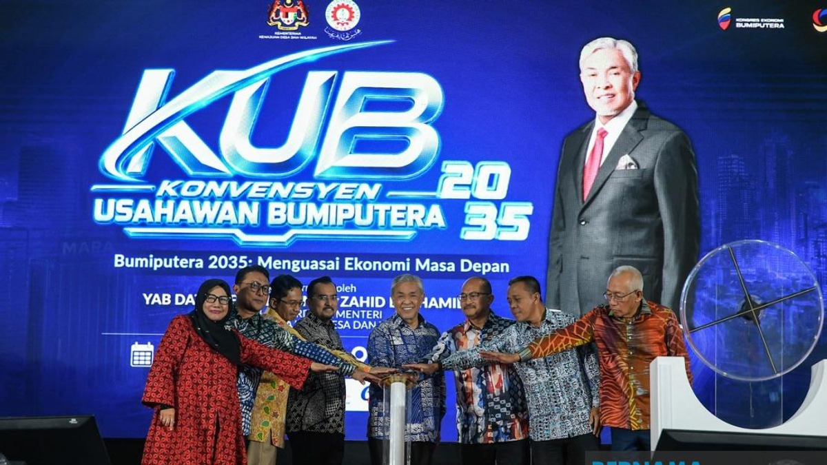 Bumiputera Entrepreneurs Must Move Beyond Participation to Ownership, Says Ahmad Zahid
