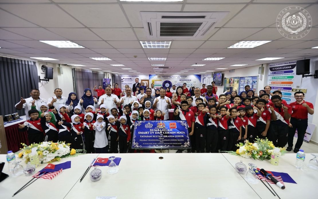 Johor Foundation Equips Schools with Smart TVs and Vision Screening Programme for 2,000 Students