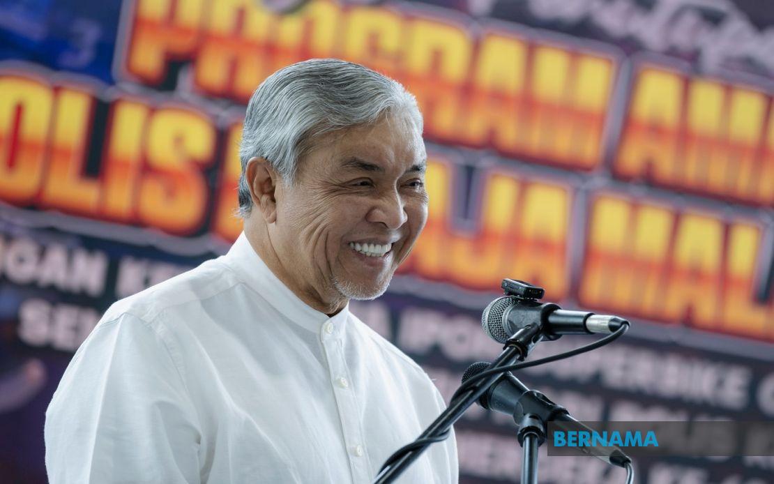 Ahmad Zahid Urges Malaysian Riders to Respect Host Countries' Laws