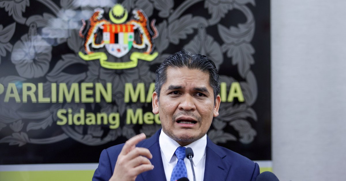 Bersatu MPs to Attend Tabung Haji RCI Special Sitting, Confirms Radzi Jidin