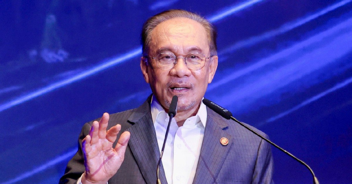 Malaysia's PM Digital Twin AI Returns to Development After Suspension