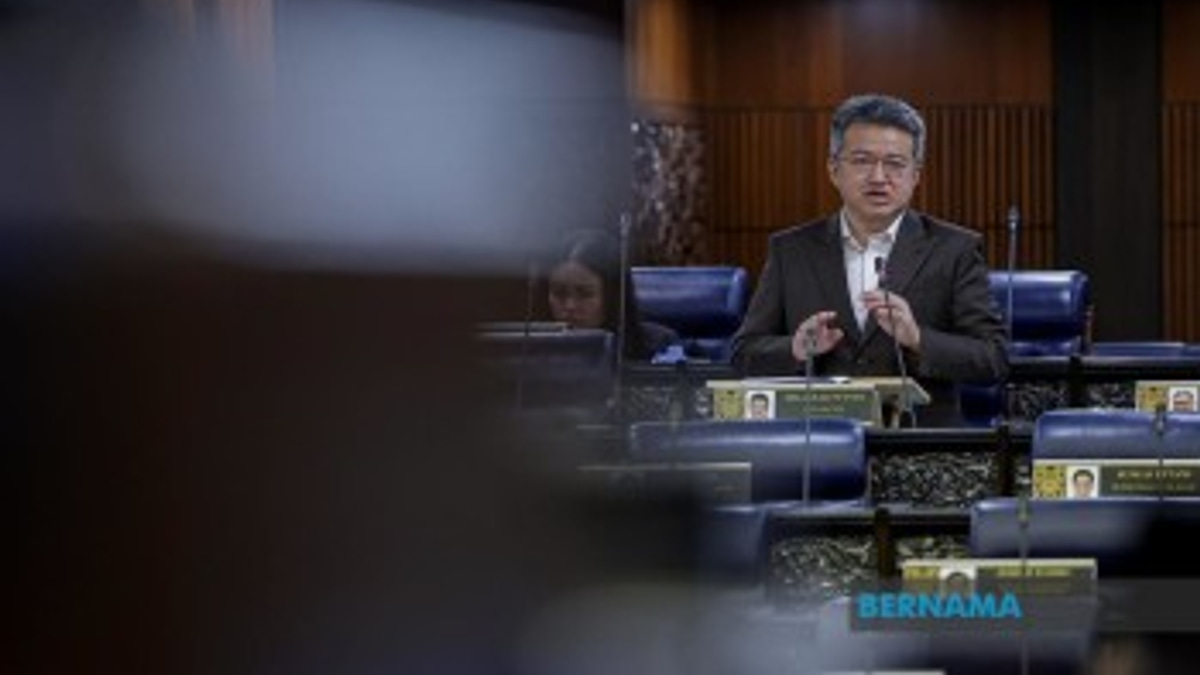 Malaysia's Fiscal Deficit Shrinks for Fifth Year, Signalling Economic Reform Success