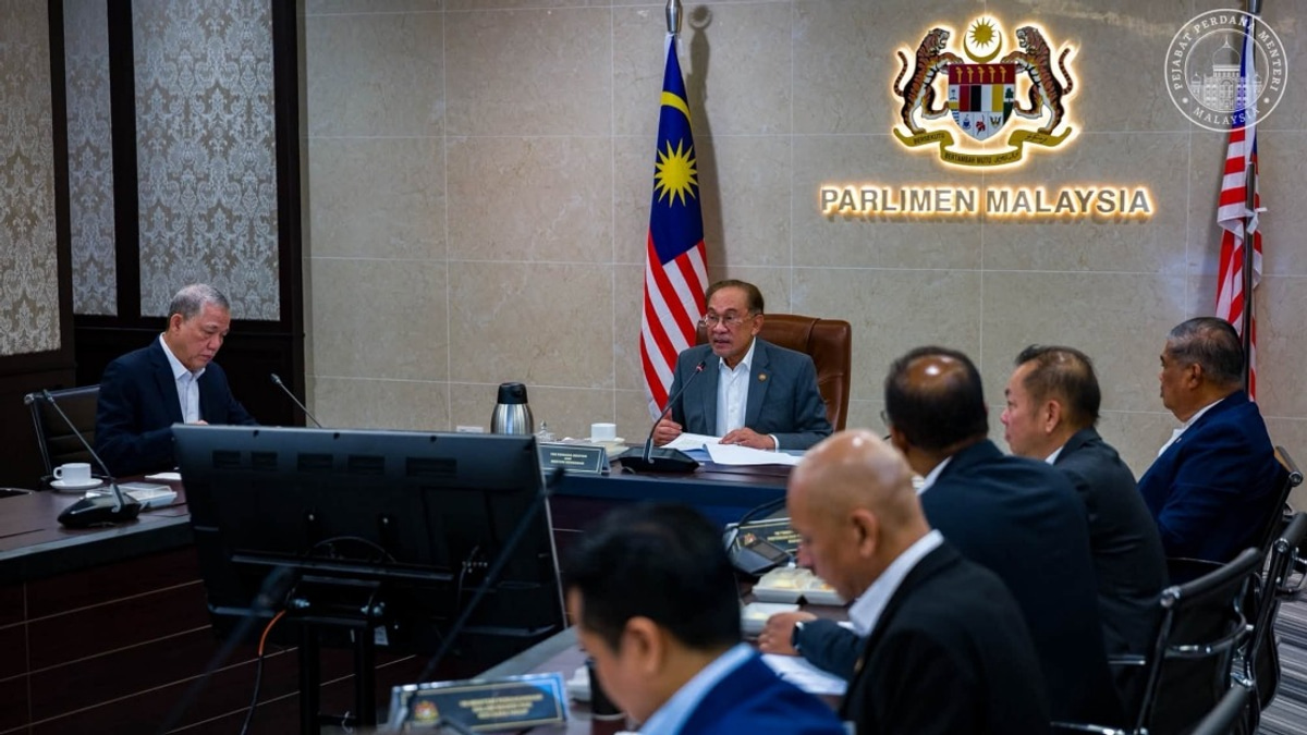 Anwar Directs Agriculture Ministry to Prepare Defence Against Super El Niño Weather Crisis