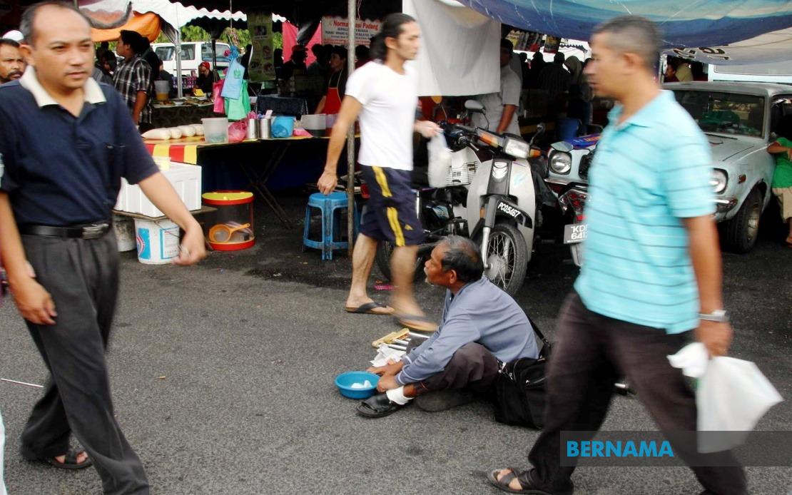 Foreign Begging Rings Operating in KL, Says Home Ministry — Organised Crime Suspected