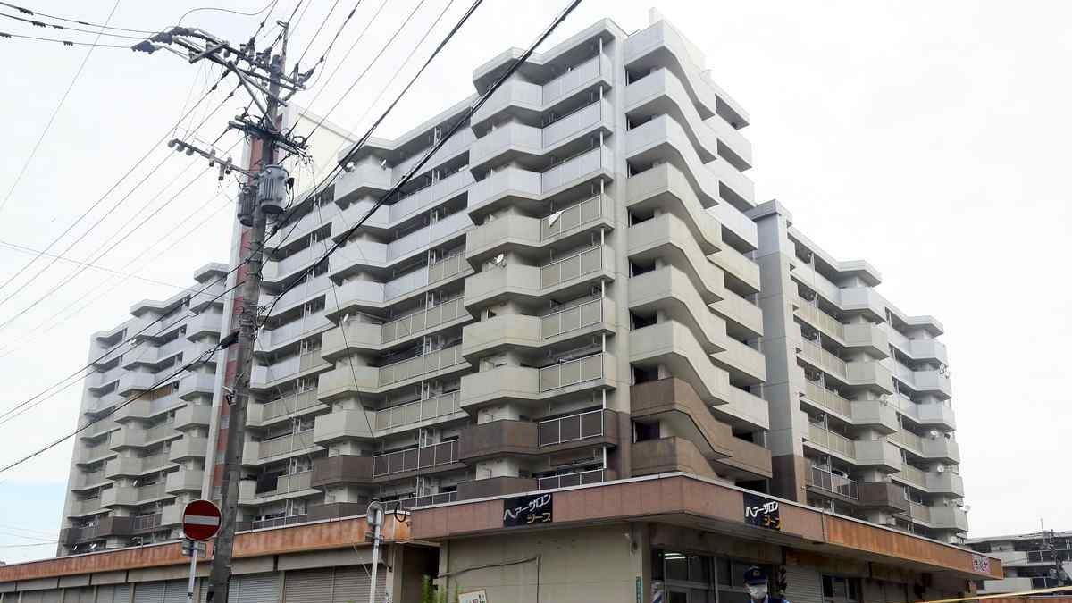 Woman arrested after fatally stabbing friend in Fukuoka home where children slept
