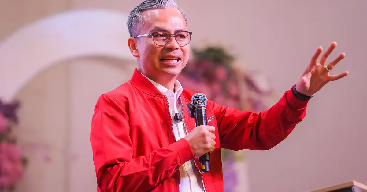 Fahmi Criticises Onn Hafiz's Campaign Momentum, Says Khairy Sets Stronger Example