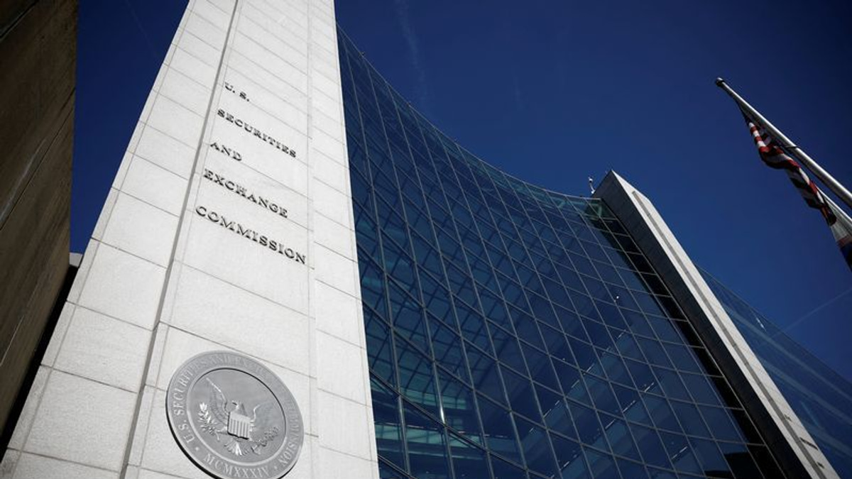 US regulator charges former Bank of America banker in $18.5 million insider trading case