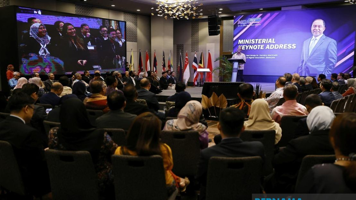 Malaysia's Polytechnic Boom Creates Urgent Hostel Crisis, MOHE Pledges Swift Action