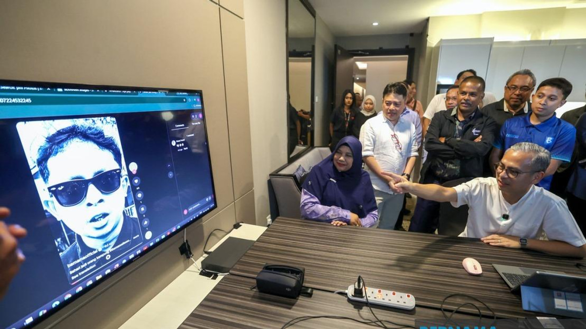 Fahmi Commends Bernama's Election Coverage Operations in Johor