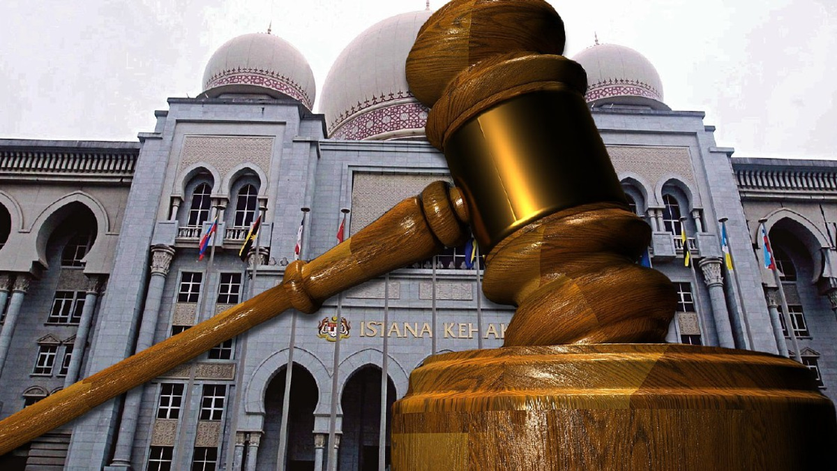 High Court to Rule on Pre-Trial Motions in Anwar's Sexual Assault Civil Case