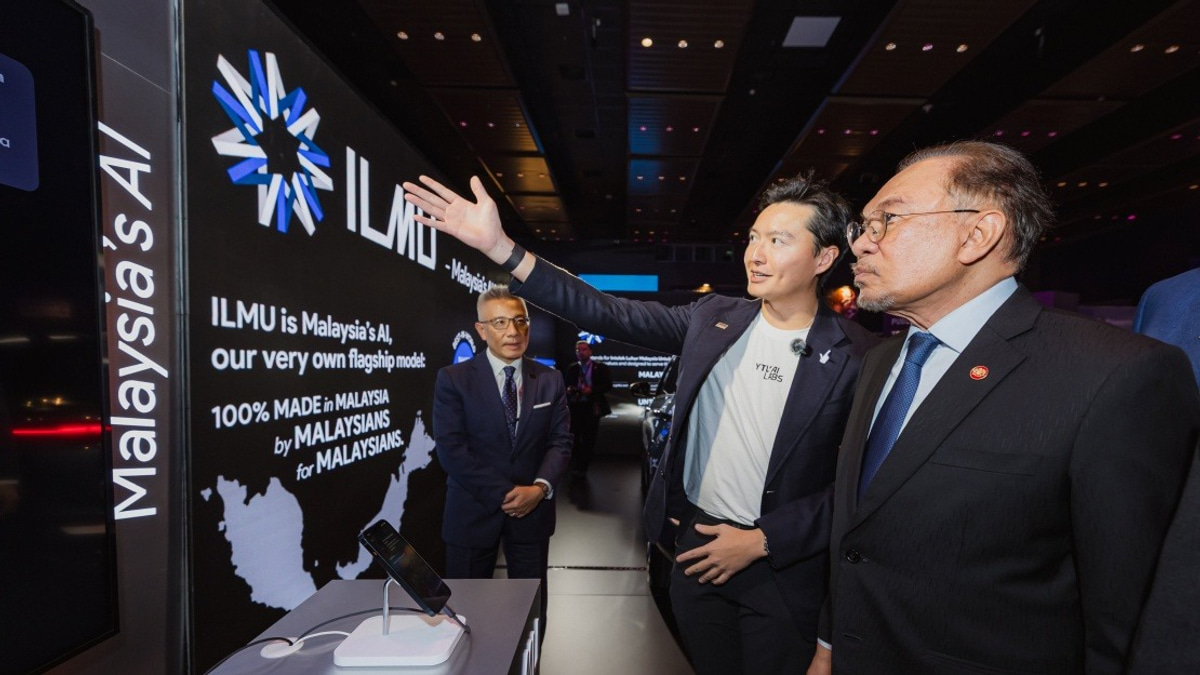 100,000 Young Malaysians To Receive Three-Month Free Access to ILMUchat Pro AI Assistant