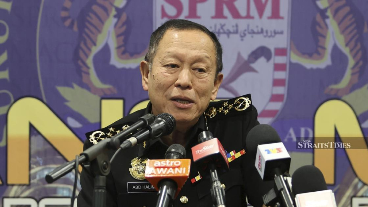 MACC Questions 10 Officials Over KWAP's RM200 Million eFishery Investment