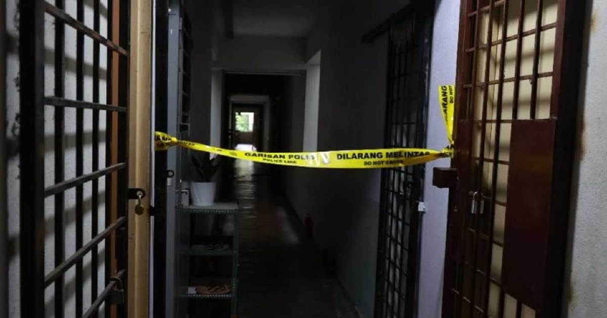 Police Launch Murder Inquiry After Woman's Body Discovered in Luggage at Kajang Residence