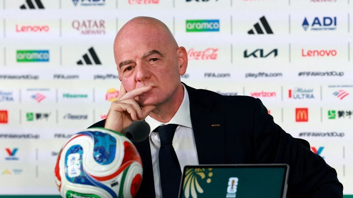 FIFA's Governance Crisis Will Persist Despite Show of Unity Behind Infantino
