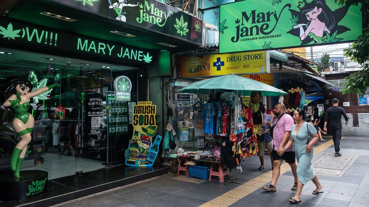 Thailand grapples with cannabis control as lawmakers weigh return to narcotics list