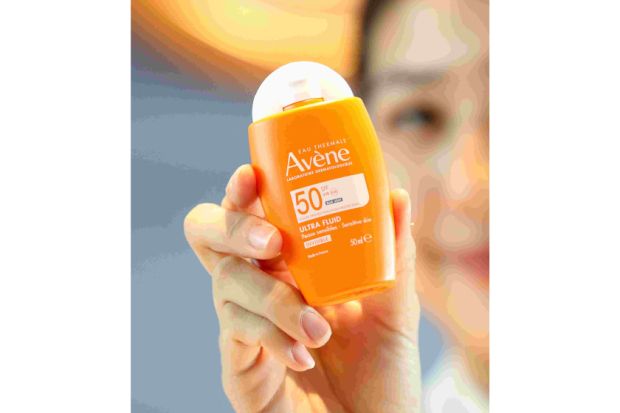 Why Indoor Workers Need Daily Sun Protection: The Hidden Threat of Blue Light and UV Exposure