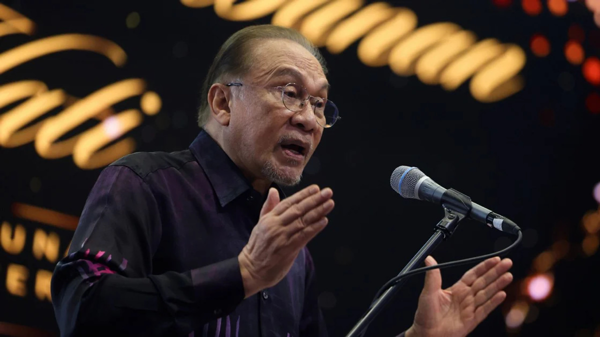 Malaysia Pivots Toward Tech-Driven Growth as Anwar Signals Semiconductor and AI Focus