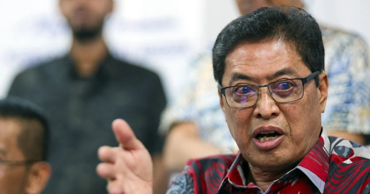 Zaid Ibrahim Challenges Azalina's Stance on Withholding Azam Baki Shareholding Details