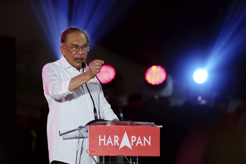 Anwar Opens Election Push in Negeri Sembilan with Intensive Campaign Trail