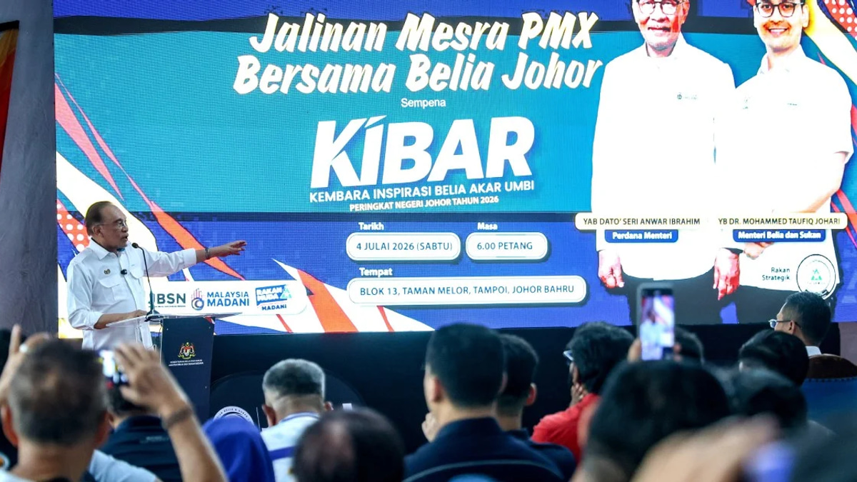 Anwar Challenges Supremacy Rhetoric as Malay Reserve Land Disappears