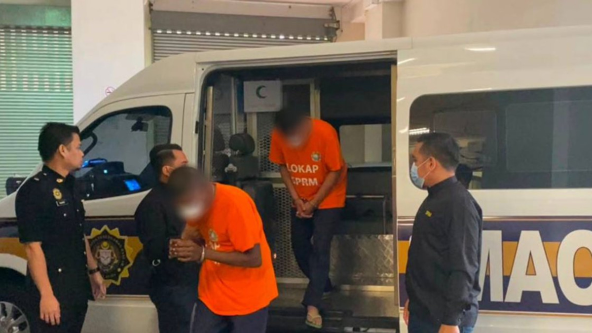 Two Highway Patrol Officers Held Over Alleged Traffic Bribe Scheme on East Coast Expressway