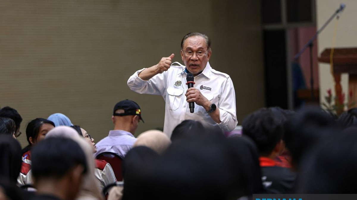 Merit and Equity Balance Defines New Matriculation Intake Policy, Says PM Anwar